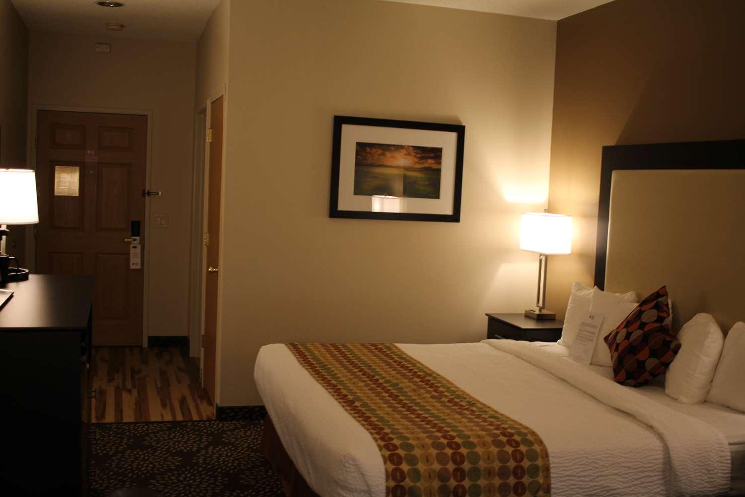 Best Western Plus Des Moines West Inn & Suites Clive Exteriör bild